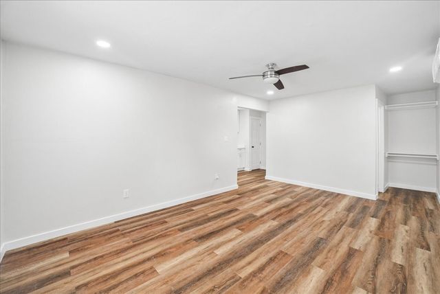 1455 Honor Drive, Desoto, TX 75115
