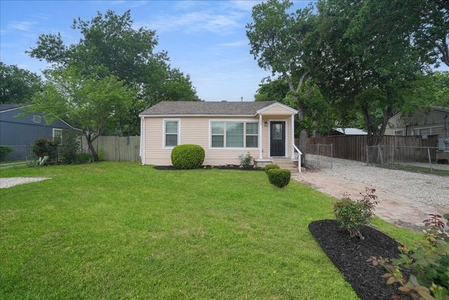 1455 Honor Drive, Desoto, TX 75115