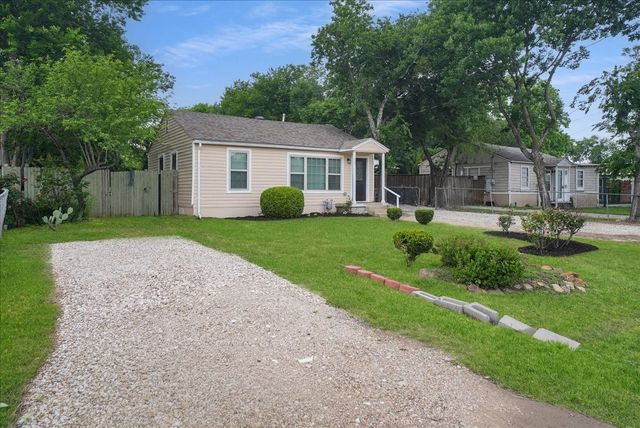 1455 Honor Drive, Desoto, TX 75115