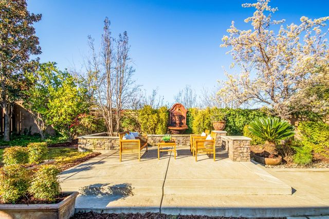 132 Vista Verde Ct, Roseville, CA 95747