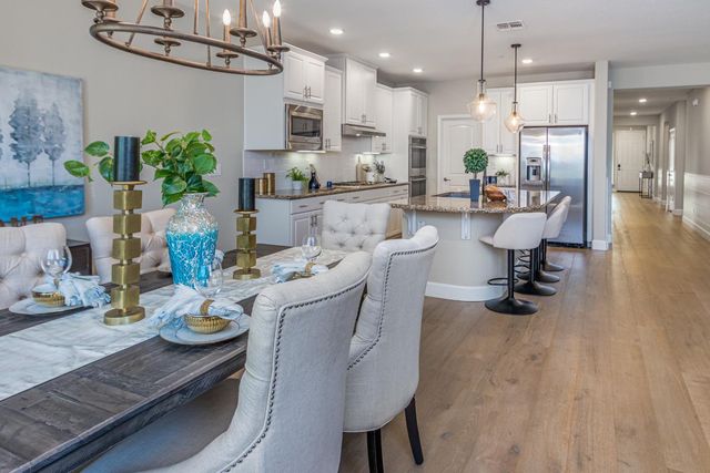 132 Vista Verde Ct, Roseville, CA 95747