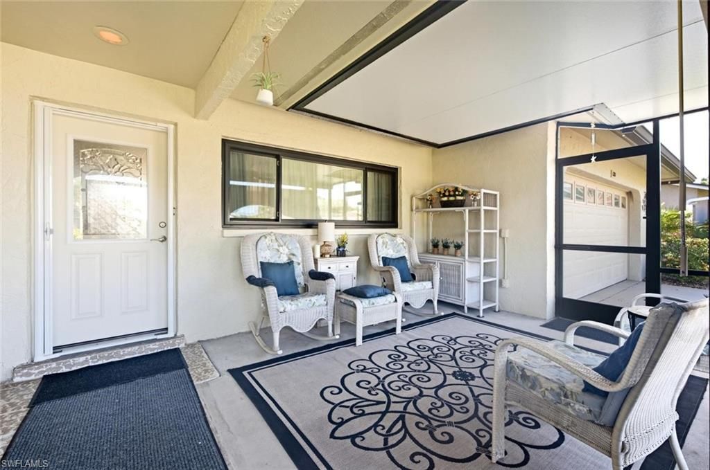 120 Fleur De Lis LN, NAPLES, FL 34112 — photo 2