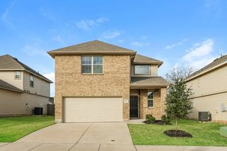 8304 Runner Oak Lane, Fort Worth, TX 76123