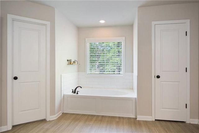 8455 Post Oak Lane, Gainesville, GA 30506