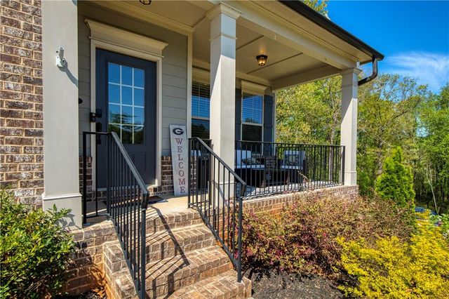 8455 Post Oak Lane, Gainesville, GA 30506