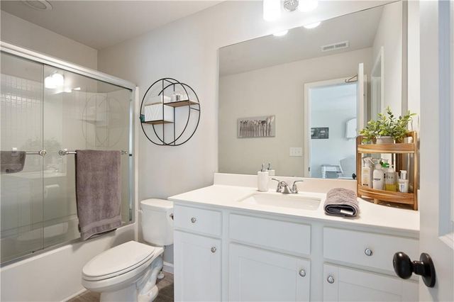 8455 Post Oak Lane, Gainesville, GA 30506