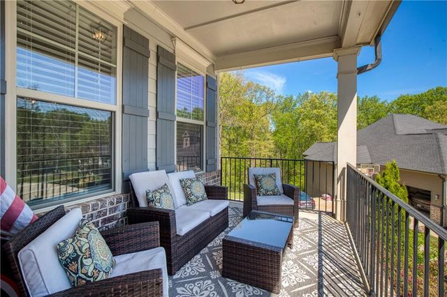8455 Post Oak Lane, Gainesville, GA 30506