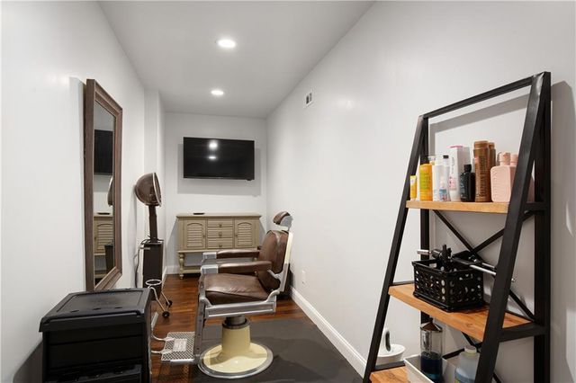 8455 Post Oak Lane, Gainesville, GA 30506
