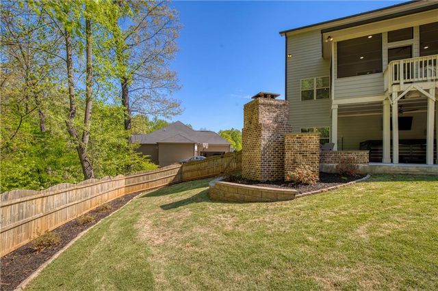 8455 Post Oak Lane, Gainesville, GA 30506