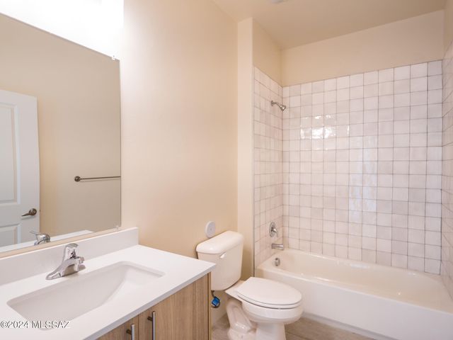 1620 E Hedrick Dr Unit 1, Tucson, AZ 85719