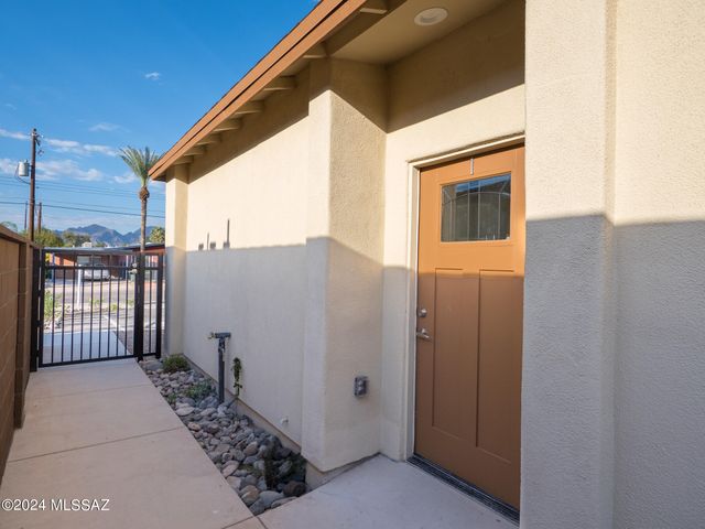 1620 E Hedrick Dr Unit 1, Tucson, AZ 85719