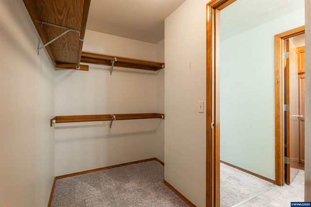 7441 Bluestem St NE, Keizer, OR 97303