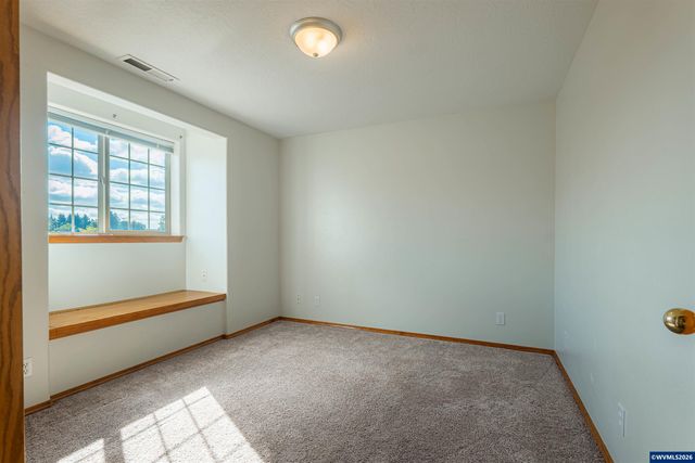 7441 Bluestem St NE, Keizer, OR 97303