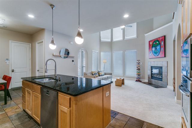 751 Laguna, Irving, TX 75039