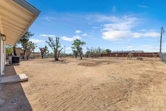 58349 Pimlico Street, Yucca Valley, CA 92284
