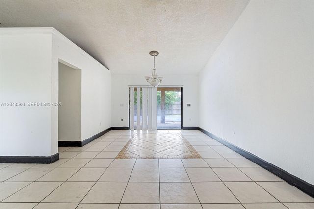 15979 SW 288th St, Homestead, FL 33033
