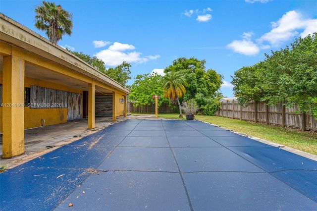 15979 SW 288th St, Homestead, FL 33033