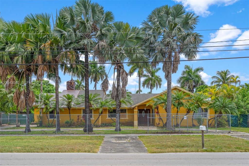 15979 SW 288th St, Homestead, FL 33033