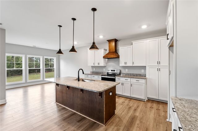 249 Cedar Hill Road, Six Mile, SC 29682