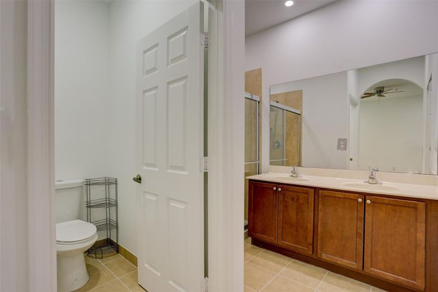 2851 W Prospect Road 305, Tamarac, FL 33309