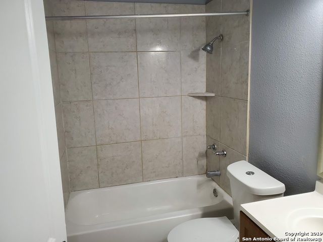 4025 COLONIAL SUN DR, San Antonio, TX 78244