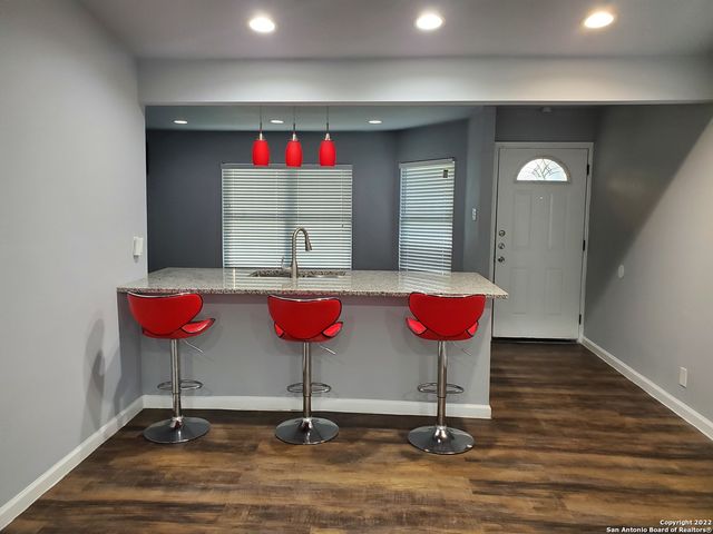 4025 COLONIAL SUN DR, San Antonio, TX 78244