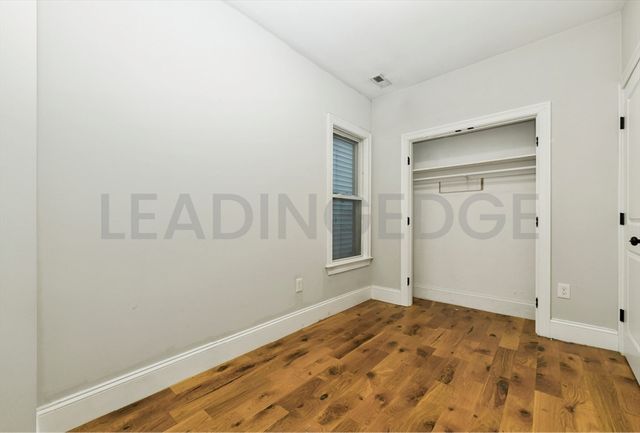 70 W.Eagle 3, Boston, MA 02128