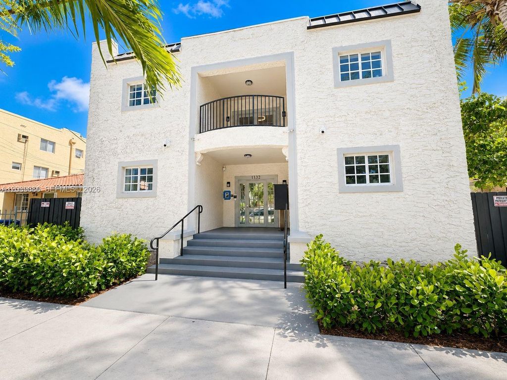 1132 NW 3rd Street, Miami, FL 33128