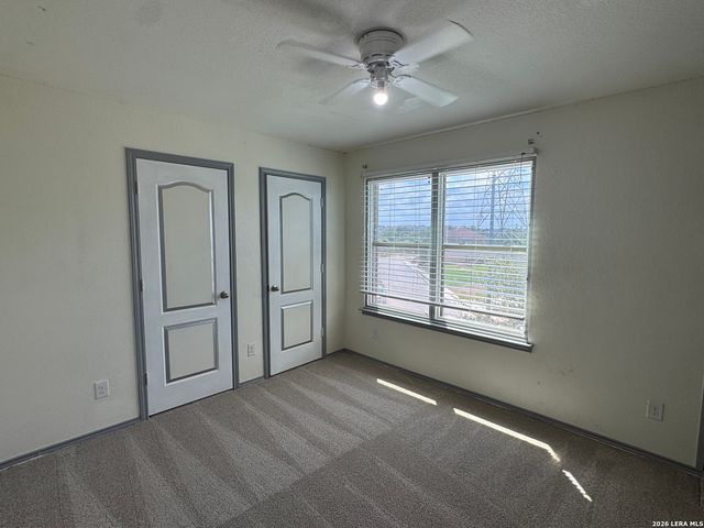 9027 SUMMIT LK, San Antonio, TX 78245