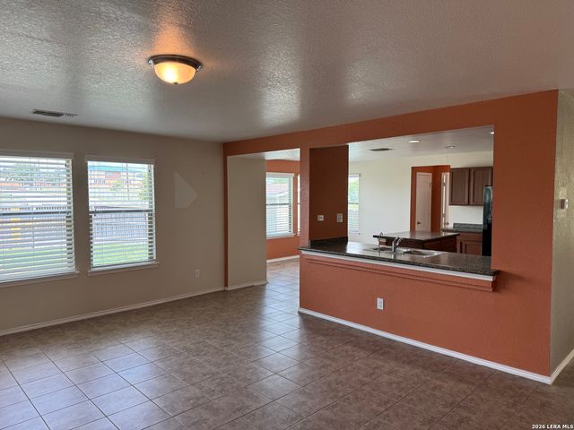 9027 SUMMIT LK, San Antonio, TX 78245