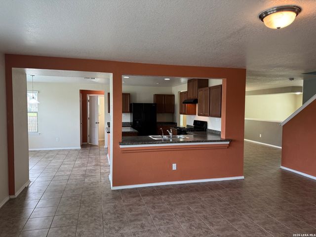 9027 SUMMIT LK, San Antonio, TX 78245
