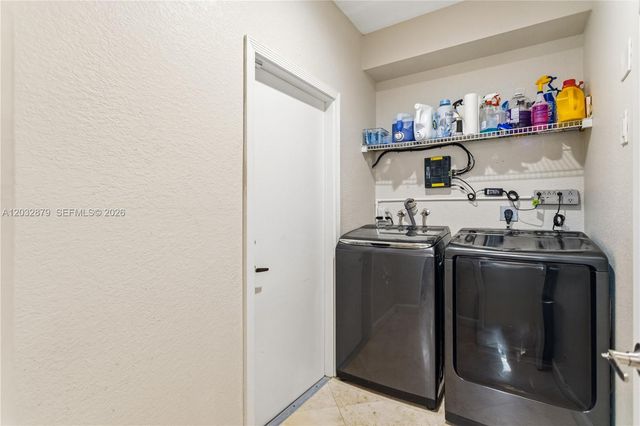 6240 SW 163rd Place, Miami, FL 33193