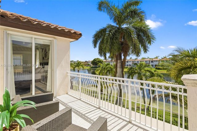 6240 SW 163rd Place, Miami, FL 33193
