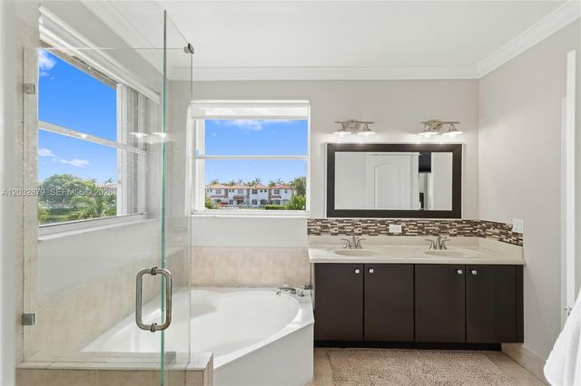 6240 SW 163rd Place, Miami, FL 33193