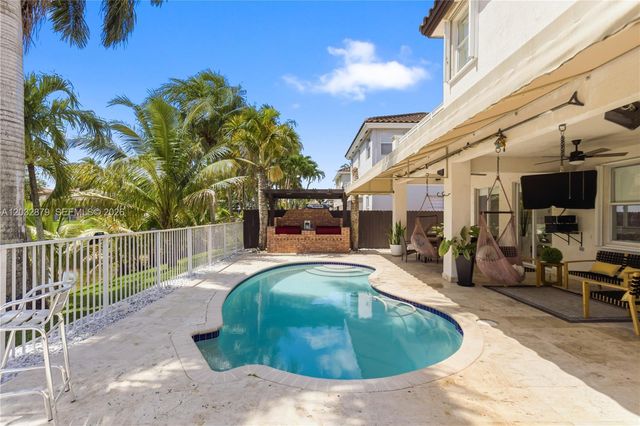 6240 SW 163rd Place, Miami, FL 33193