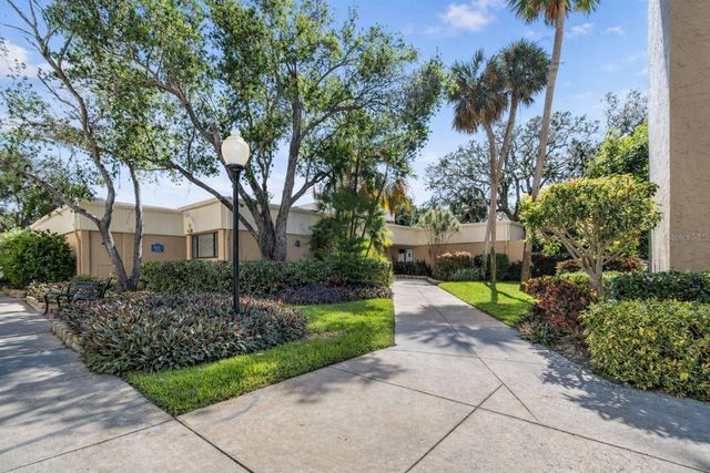 2616 COVE CAY DRIVE 402, Clearwater, FL 33760