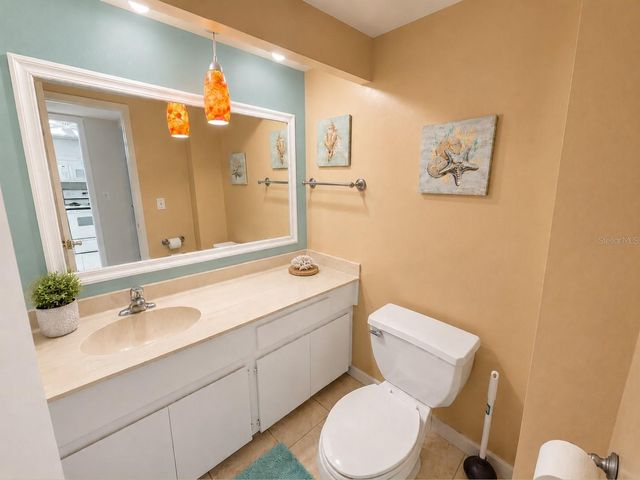 2616 COVE CAY DRIVE 402, Clearwater, FL 33760
