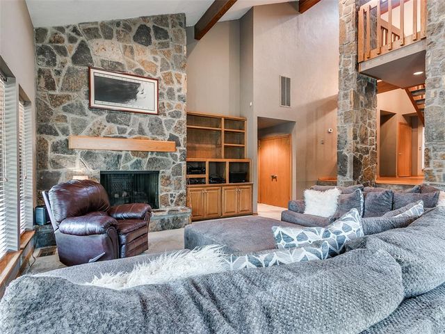 12113 Old Farm Circle, Oklahoma City, OK 73120