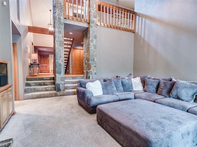 12113 Old Farm Circle, Oklahoma City, OK 73120