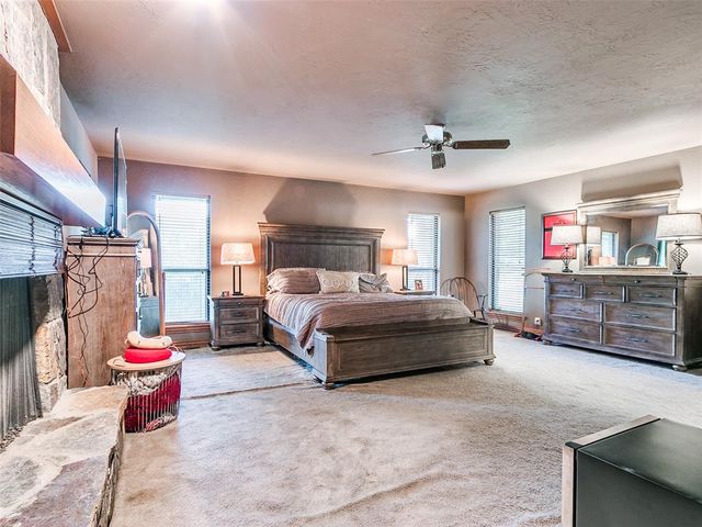 12113 Old Farm Circle, Oklahoma City, OK 73120