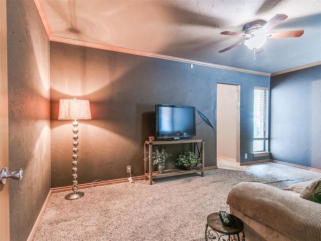 12113 Old Farm Circle, Oklahoma City, OK 73120