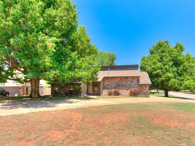 12113 Old Farm Circle, Oklahoma City, OK 73120