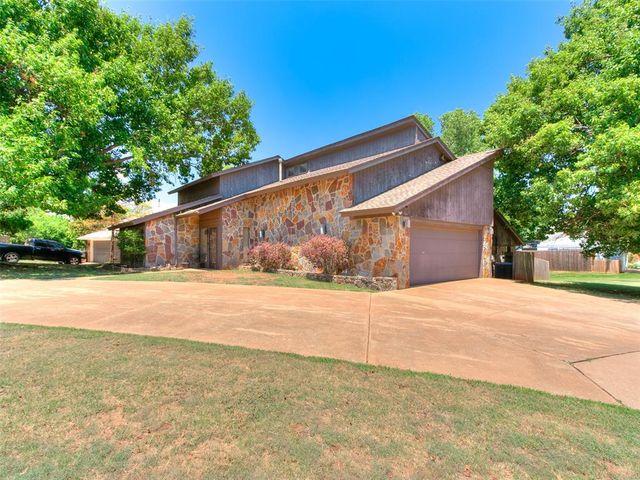 12113 Old Farm Circle, Oklahoma City, OK 73120