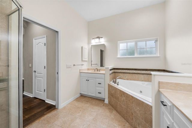 7220 SW 35TH ROAD, Gainesville, FL 32608