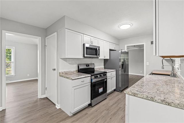 403 Kingsley Avenue, Liberty, MO 64068