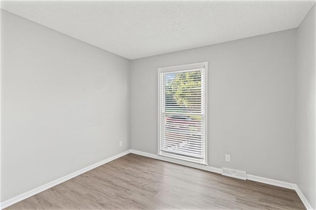 403 Kingsley Avenue, Liberty, MO 64068