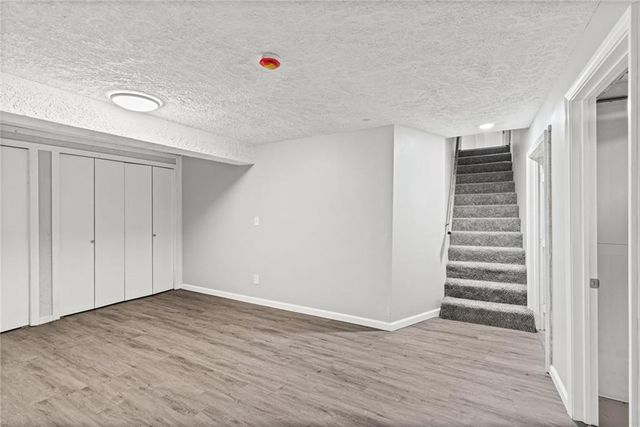 403 Kingsley Avenue, Liberty, MO 64068