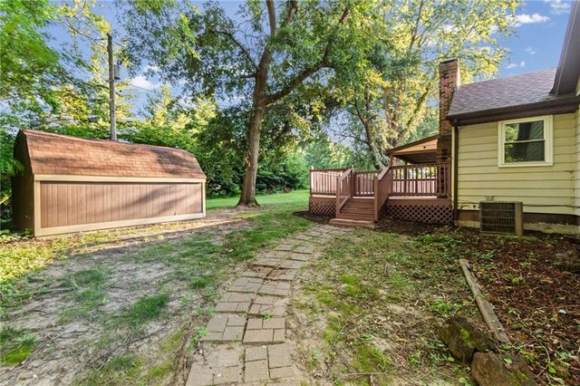 403 Kingsley Avenue, Liberty, MO 64068