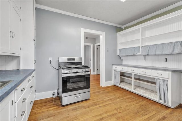 322 N Spencer Avenue, Hinton, OK 73047