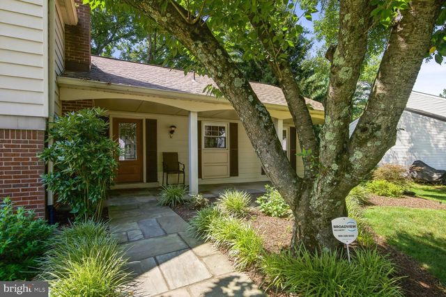12904 NORTH COMMONS WAY, Potomac, MD 20854